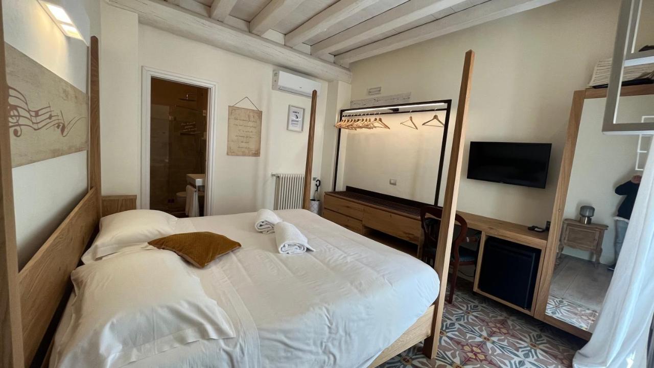 Antico Mondo Rooms & Suites Polignano a Mare Exterior photo