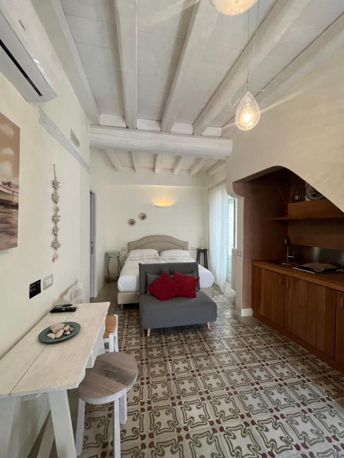 Antico Mondo Rooms & Suites Polignano a Mare Exterior photo