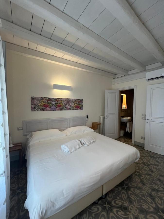 Antico Mondo Rooms & Suites Polignano a Mare Exterior photo